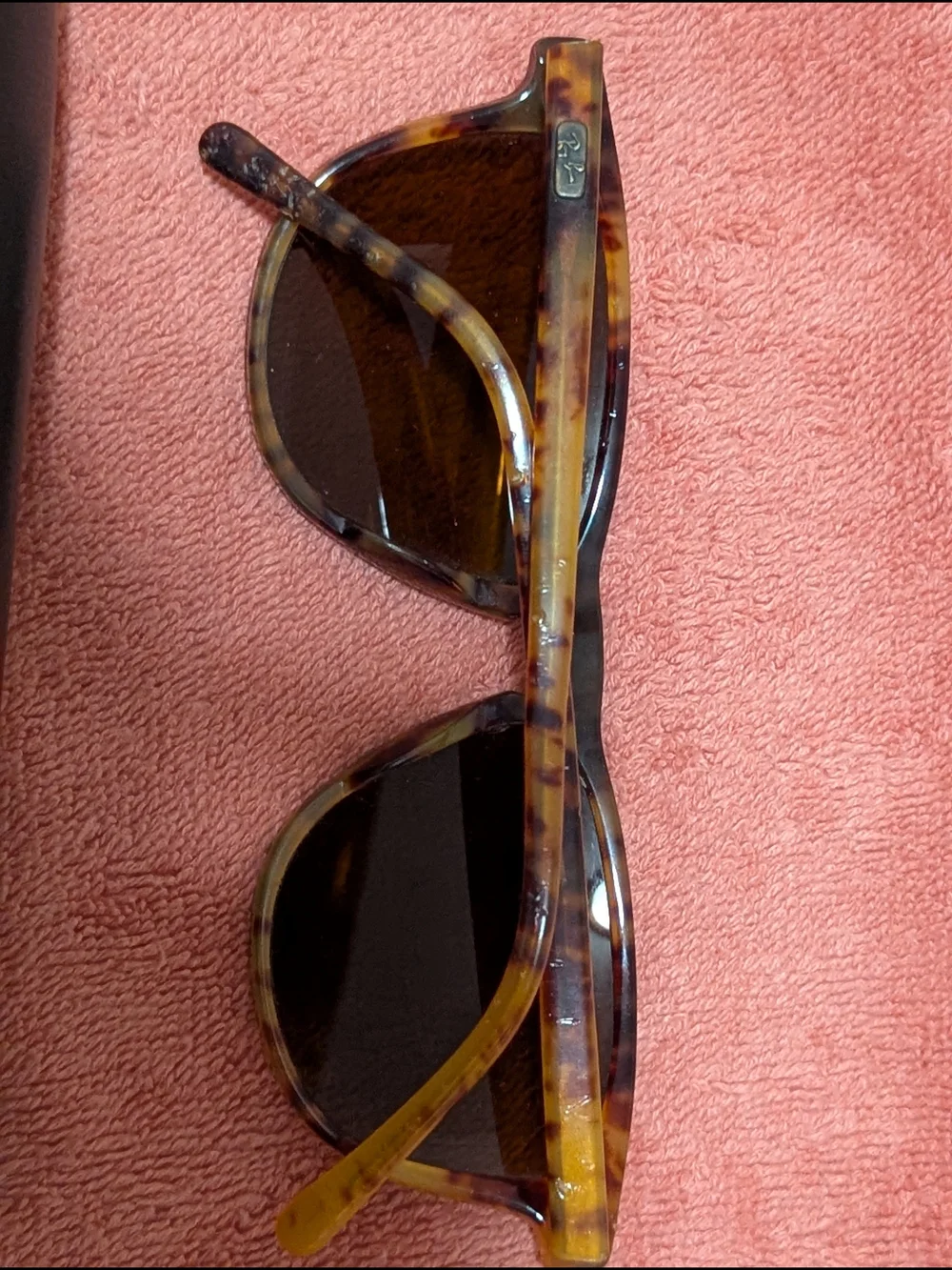 Ray-Ban authentic ray